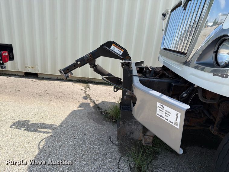 image for item FH6262 2013 International WorkStar dump truck