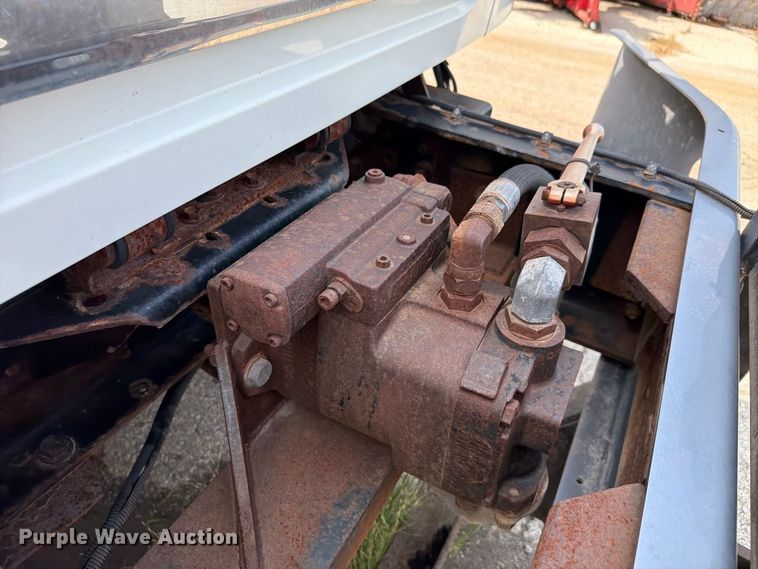 image for item FH6262 2013 International WorkStar dump truck