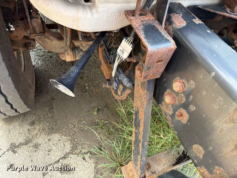 image for item FH6262 2013 International WorkStar dump truck