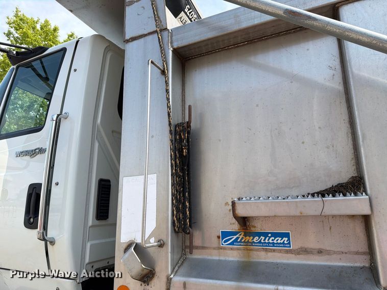 image for item FH6262 2013 International WorkStar dump truck