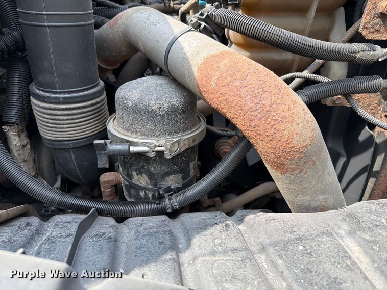 image for item FH6262 2013 International WorkStar dump truck