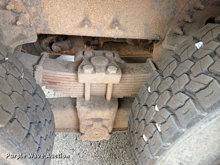 image for item FH6262 2013 International WorkStar dump truck