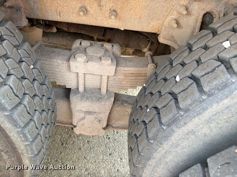image for item FH6262 2013 International WorkStar dump truck