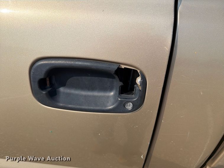 image for item FH6303 2006 Chevrolet Silverado 1500 pickup truck
