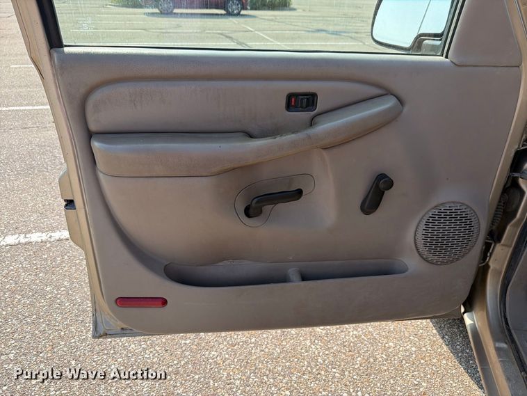 image for item FH6303 2006 Chevrolet Silverado 1500 pickup truck