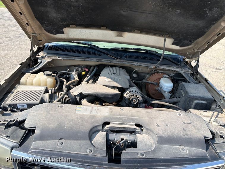 image for item FH6303 2006 Chevrolet Silverado 1500 pickup truck