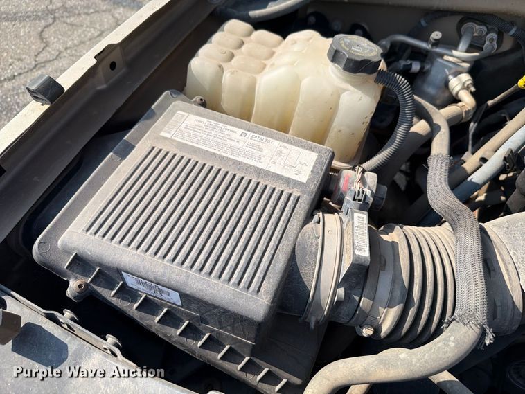 image for item FH6303 2006 Chevrolet Silverado 1500 pickup truck