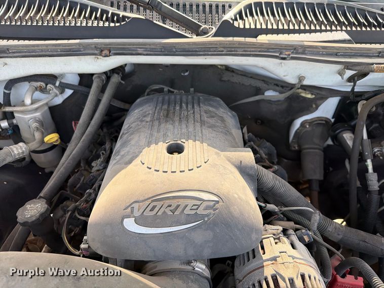 image for item FH6304 2006 Chevrolet Silverado 3500 Crew Cab pickup truck