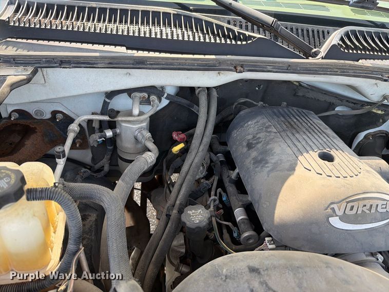 image for item FH6304 2006 Chevrolet Silverado 3500 Crew Cab pickup truck