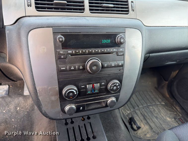 image for item FH6305 2013 Chevrolet Tahoe Police SUV