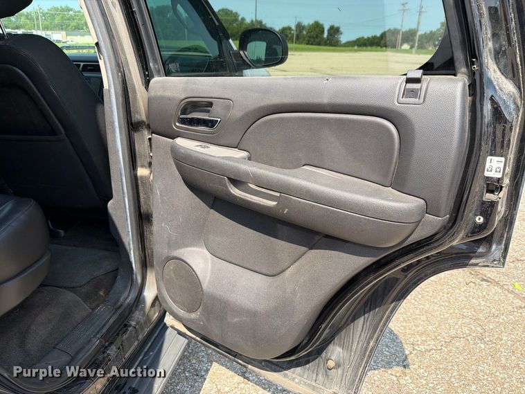 image for item FH6305 2013 Chevrolet Tahoe Police SUV