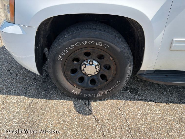 image for item FH6305 2013 Chevrolet Tahoe Police SUV