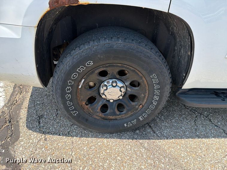 image for item FH6305 2013 Chevrolet Tahoe Police SUV