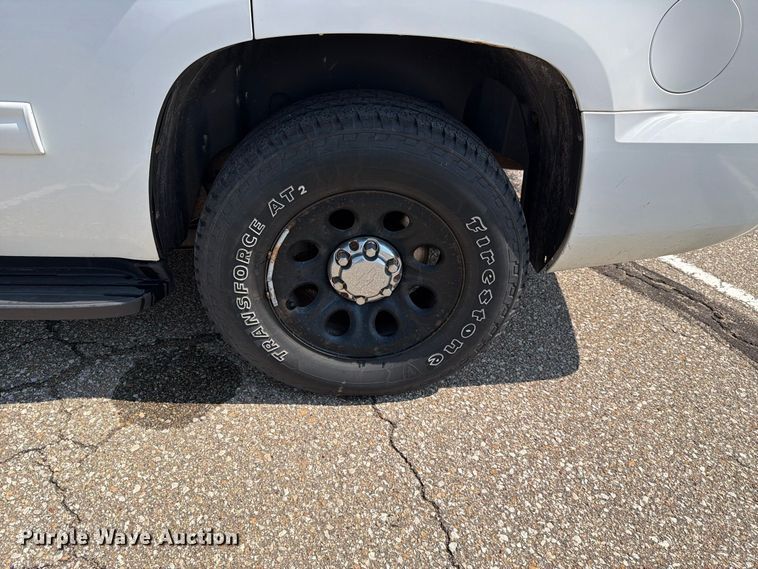 image for item FH6305 2013 Chevrolet Tahoe Police SUV