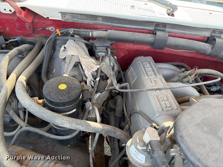 image for item FH6306 1995 Ford F150 XLT pickup truck
