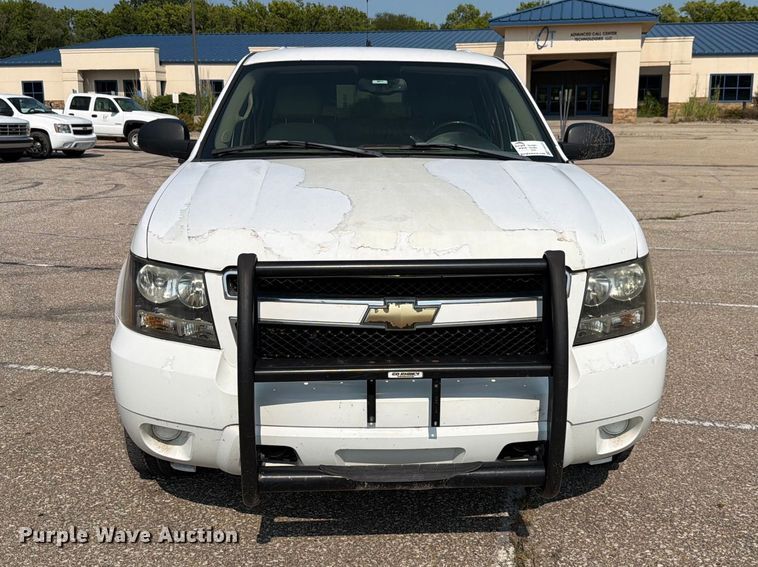 image for item FH6322 2007 Chevrolet Suburban 1500 LS SUV