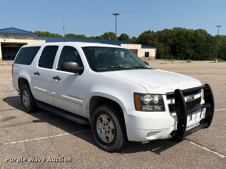 image for item FH6322 2007 Chevrolet Suburban 1500 LS SUV