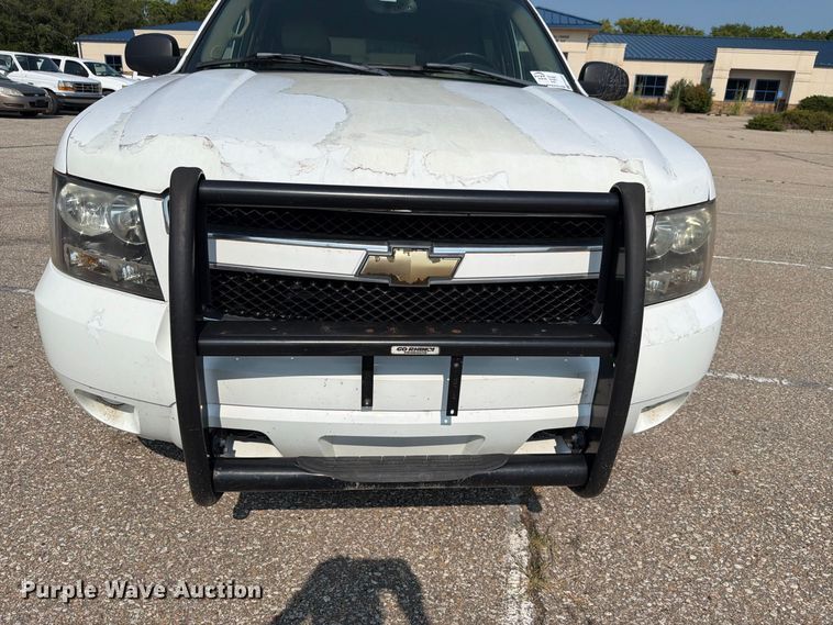 image for item FH6322 2007 Chevrolet Suburban 1500 LS SUV