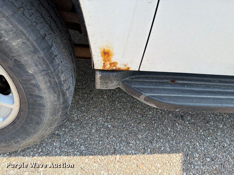 image for item FH6322 2007 Chevrolet Suburban 1500 LS SUV