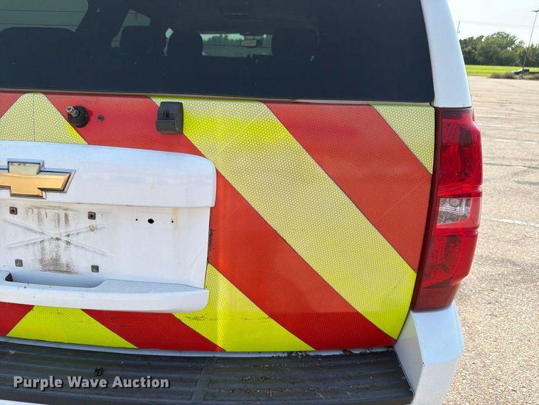 image for item FH6322 2007 Chevrolet Suburban 1500 LS SUV