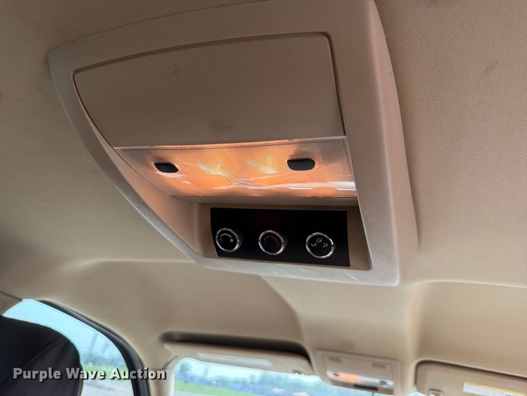 image for item FH6322 2007 Chevrolet Suburban 1500 LS SUV