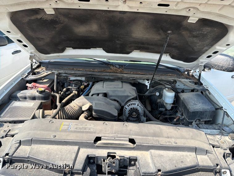 image for item FH6322 2007 Chevrolet Suburban 1500 LS SUV