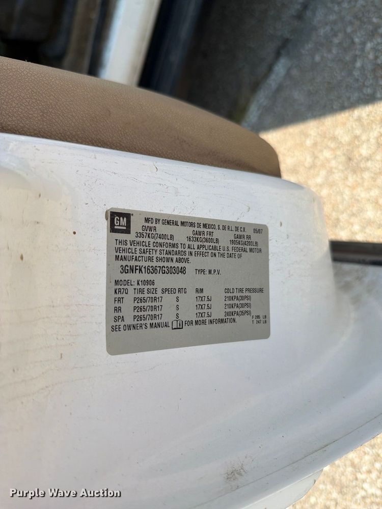 image for item FH6322 2007 Chevrolet Suburban 1500 LS SUV