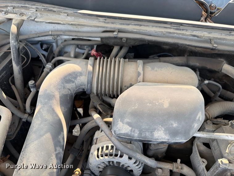 image for item FH6323 2013 Chevrolet Silverado 1500 Ext. Cab pickup truck
