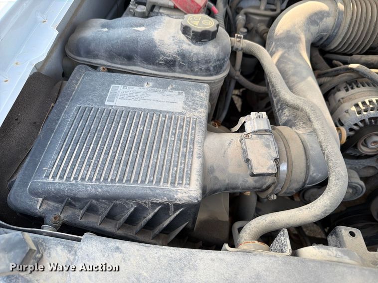 image for item FH6323 2013 Chevrolet Silverado 1500 Ext. Cab pickup truck
