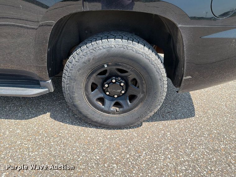 image for item FH6326 2019 Chevrolet Tahoe Police SUV