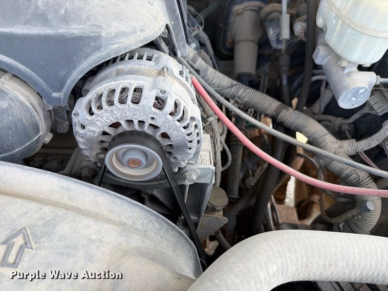 image for item FH6327 2012 Chevrolet Suburban 1500 SUV
