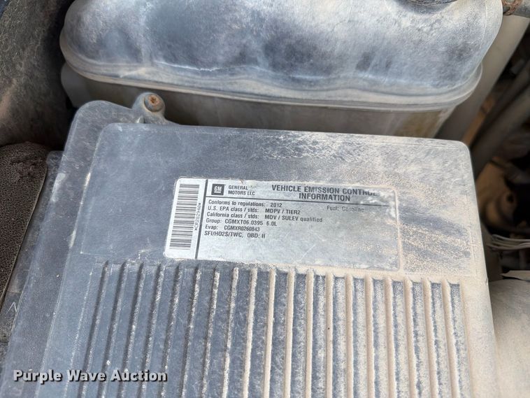 image for item FH6327 2012 Chevrolet Suburban 1500 SUV