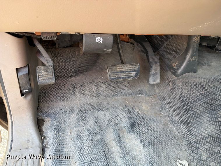image for item FH6328 2006 Chevrolet Silverado 1500 pickup truck