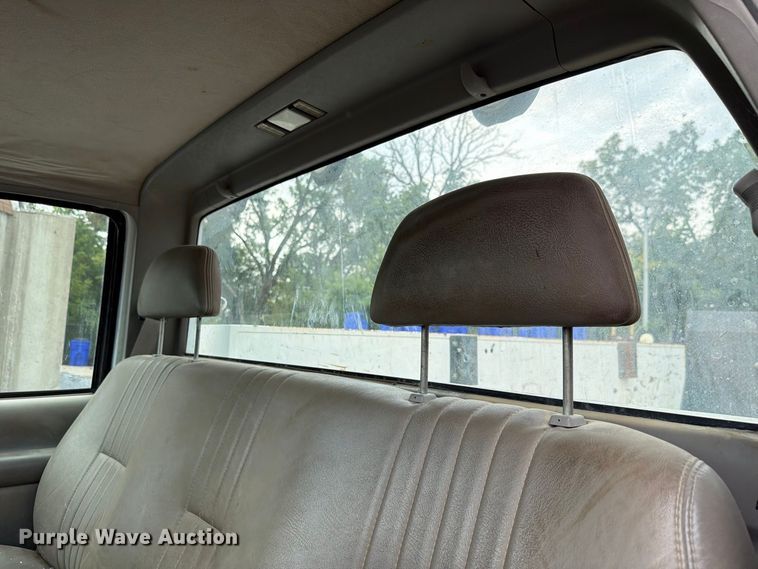 image for item FH6329 1997 Chevrolet C3500  utility bed pickup truck
