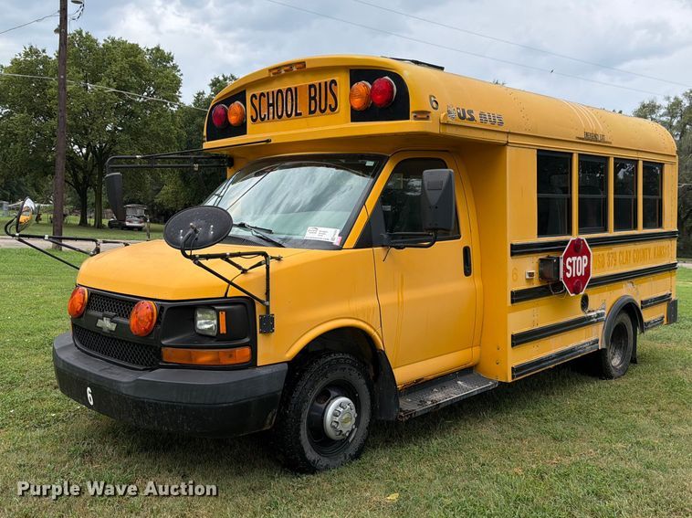 2005 Chevrolet Express school bus