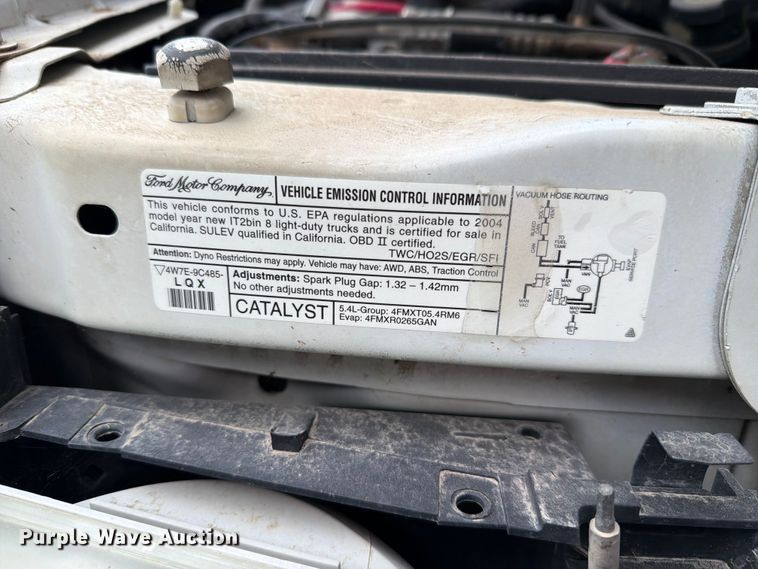 image for item FH6355 2004 Ford E150 van