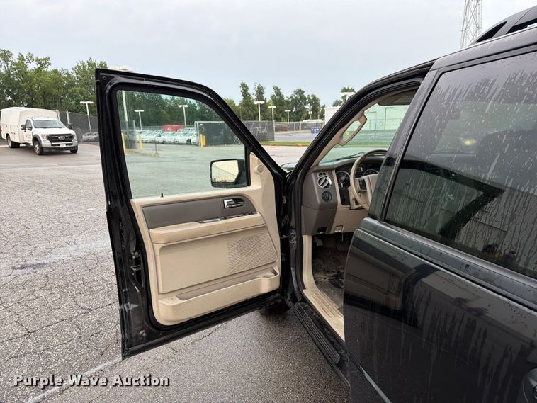 image for item FK2044 2008 Ford Expedition SUV