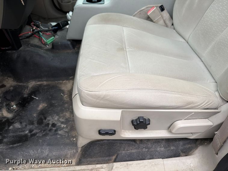 image for item FK2044 2008 Ford Expedition SUV