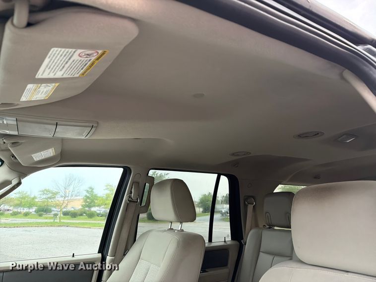 image for item FK2044 2008 Ford Expedition SUV
