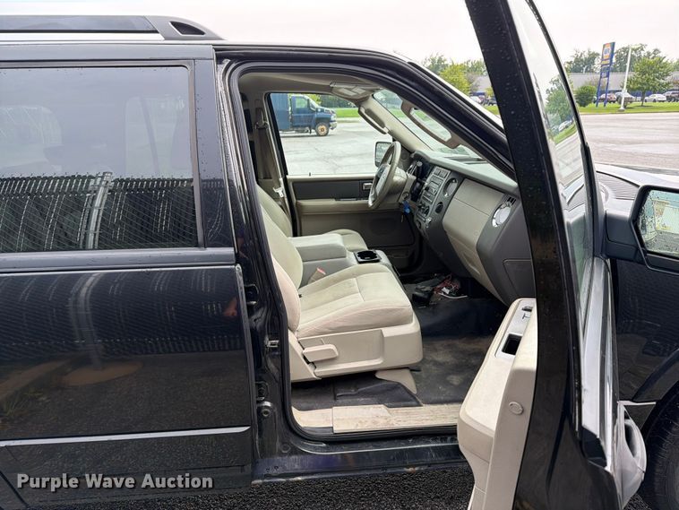 image for item FK2044 2008 Ford Expedition SUV