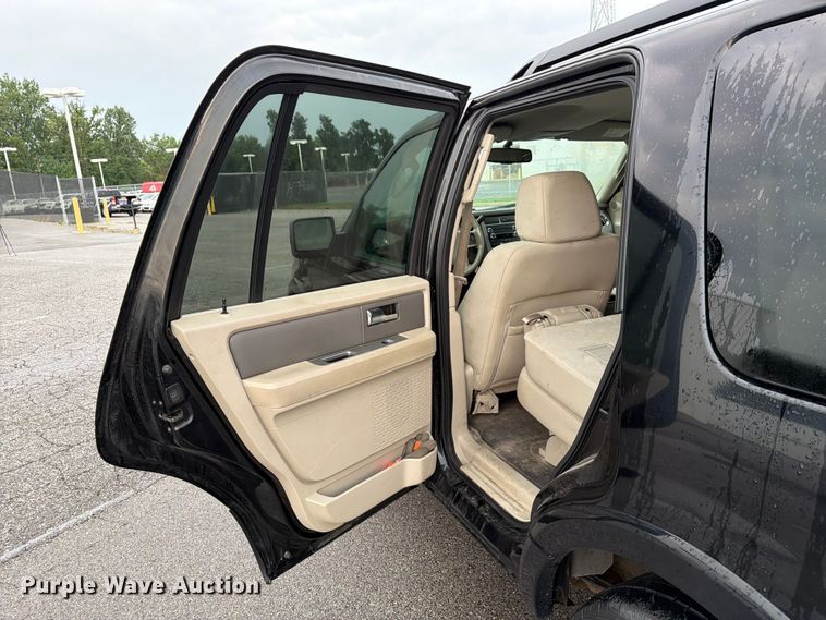 image for item FK2044 2008 Ford Expedition SUV