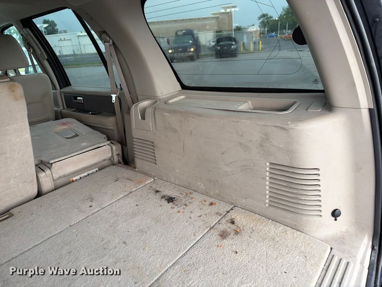 image for item FK2044 2008 Ford Expedition SUV