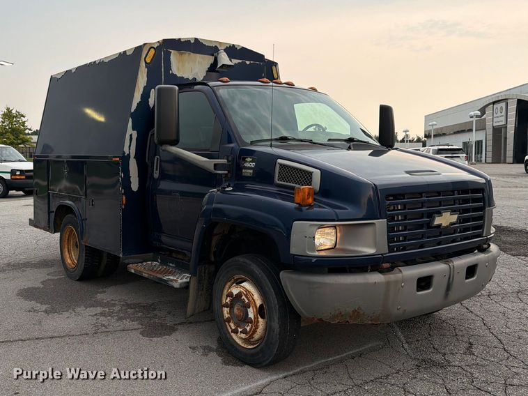 image for item FK2046 2007 Chevrolet C4500 utility / service truck