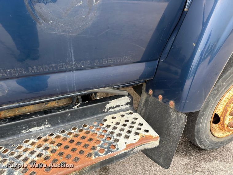 image for item FK2046 2007 Chevrolet C4500 utility / service truck