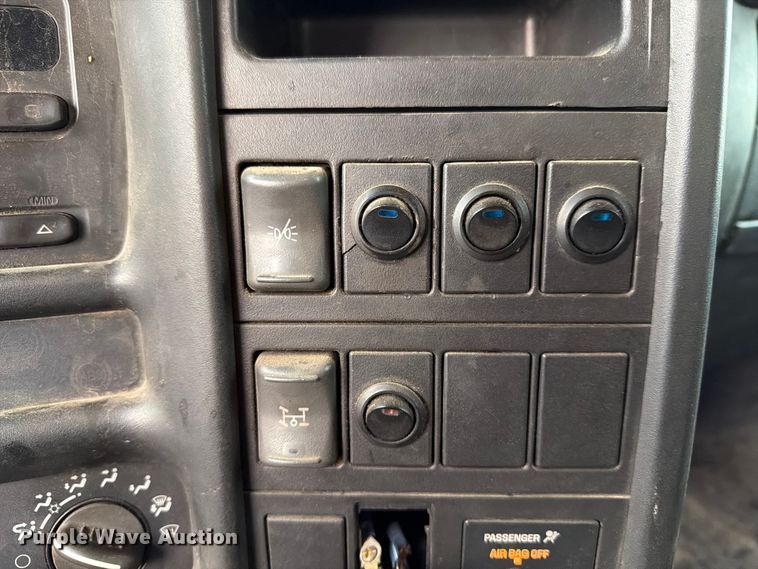 image for item FK2046 2007 Chevrolet C4500 utility / service truck