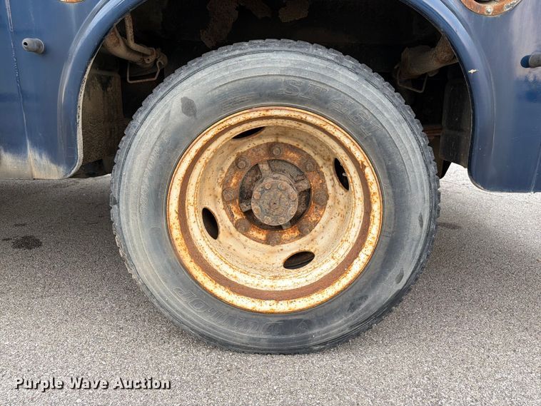 image for item FK2046 2007 Chevrolet C4500 utility / service truck