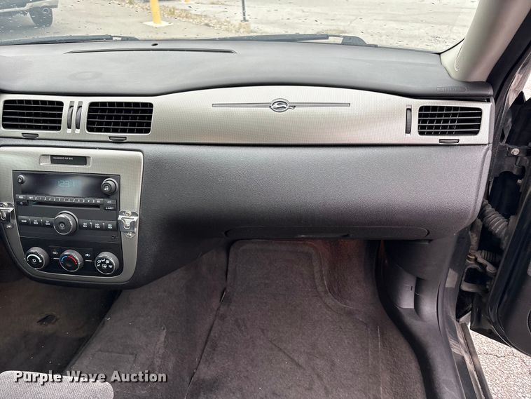 image for item FK2053 2016 Chevrolet Impala Police 