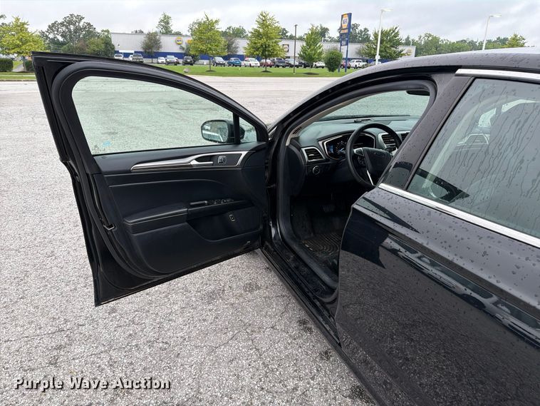 image for item FK2057 2018 Ford Fusion 