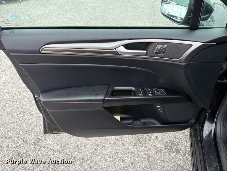 image for item FK2057 2018 Ford Fusion 