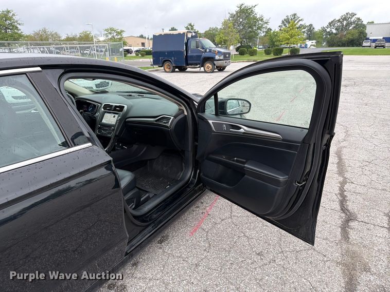 image for item FK2057 2018 Ford Fusion 